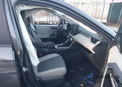2019 Toyota Rav4 Xle z USA, uszkodzony, nr VIN 2T3P1RFV4KW072997